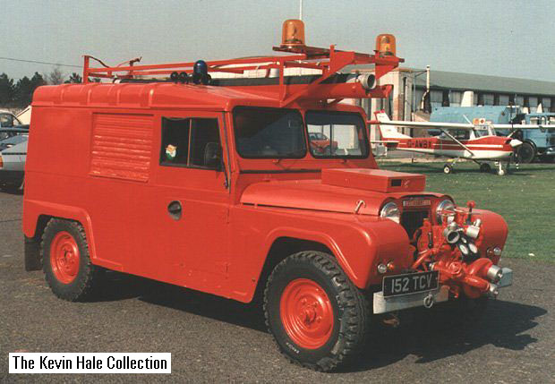 152 TCV - 1963 Austin Gipsy LWB L4P - Picture by Fire Fotos, taken at Old Sarum Airfield.
