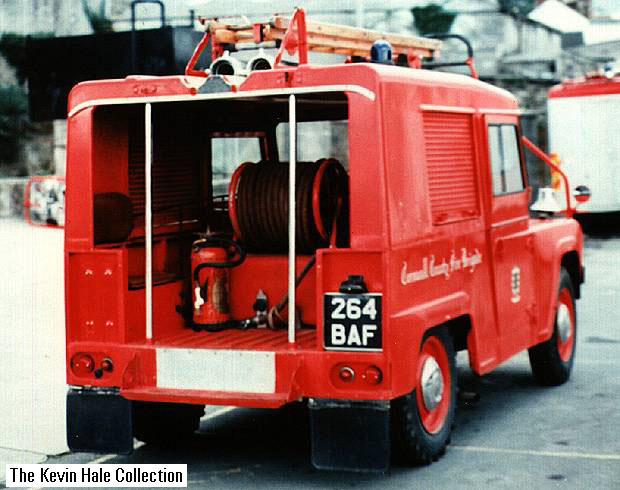 264 BAF - 1959 Austin Gipsy SWB L4P - Picture taken by Roy Yeoman at Bodmin fire station, Cornwall whilst appliance running as a spare.