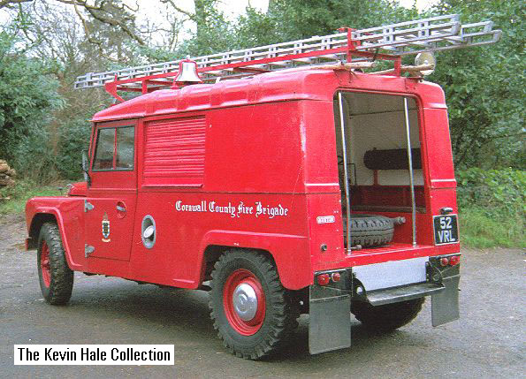 52 VRL - 1964 Austin Gipsy LWB L4P - Picture by Kevin Hale, taken at Paynters Cross, near Saltash, Cornwall on 9th January 1993.