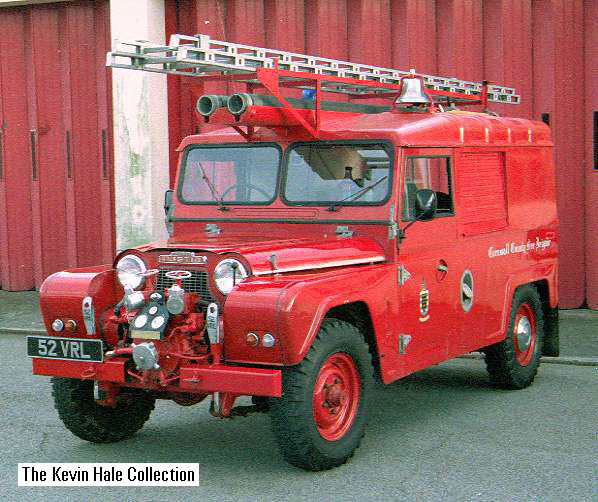 52 VRL - 1964 Austin Gipsy LWB L4P - Picture by Kevin Hale, taken at Saltash Fire Station, Cornwall on 3rd May 1993.