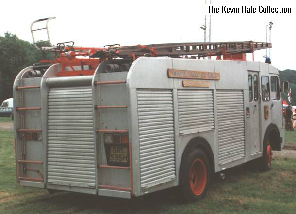 SRL595H - 1969 Bedford TJ/HCB Angus Water Tender (WrT) - Picture by Kevin Hale, taken at the Polson Bridge Rally, Launceston, Cornwall on 29th May 1999.